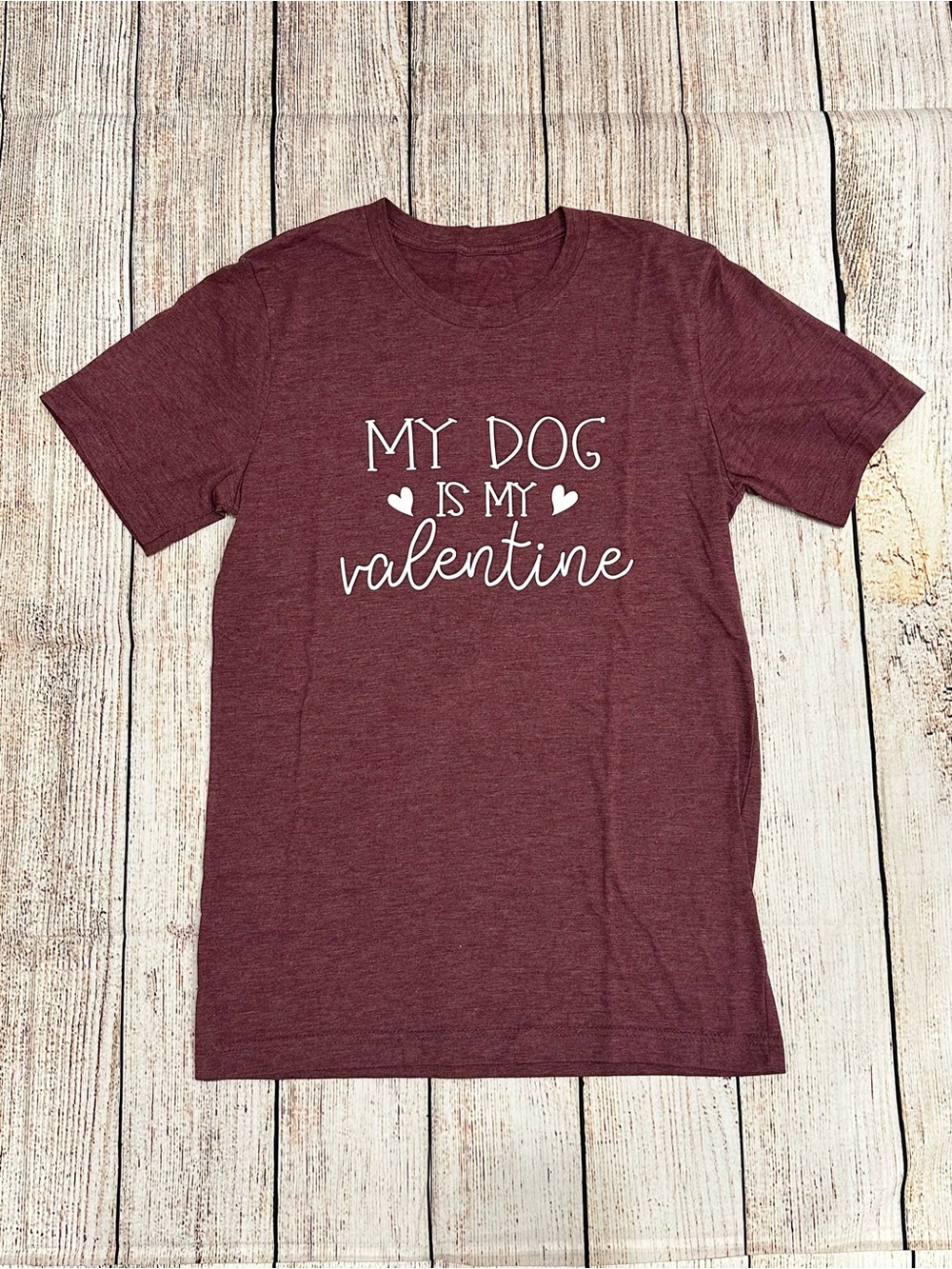 (2 for $8) EUC Women’s Burgundy Valentines Tshirt in Size Small